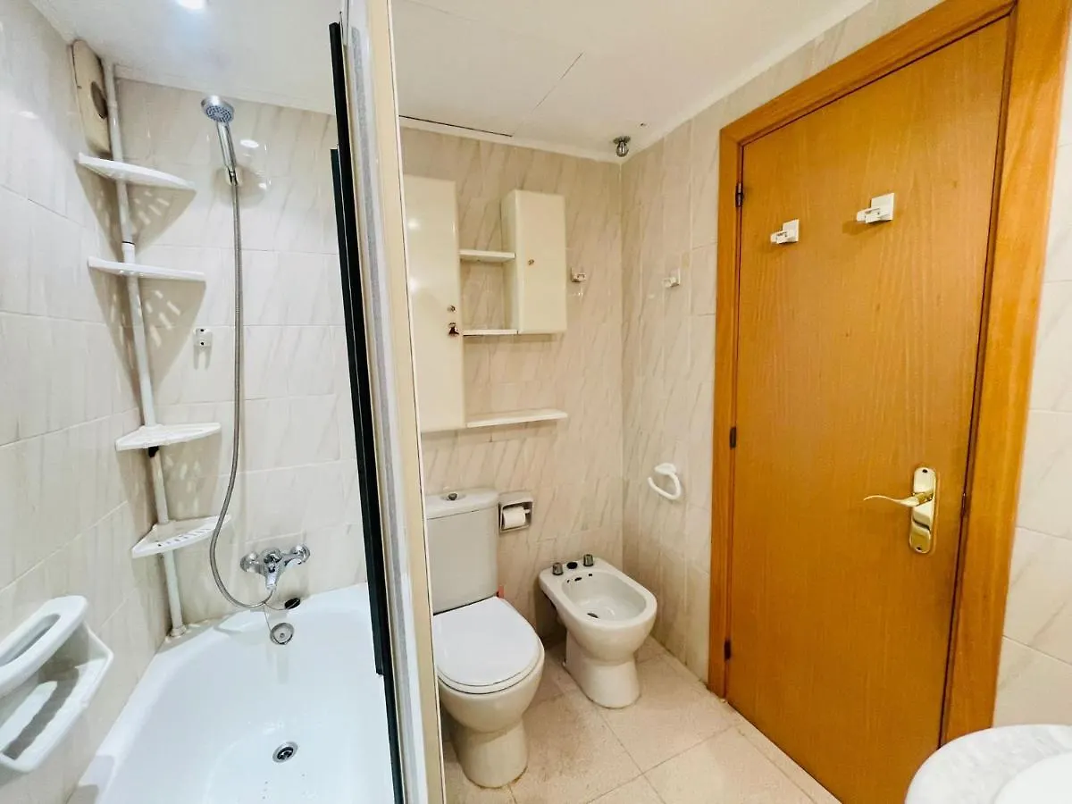 Apartamento Vistas Al Mar, Con Acceso Directo A La Playa, Piscina Y Parking Gratis!!! Apartment Cambrils