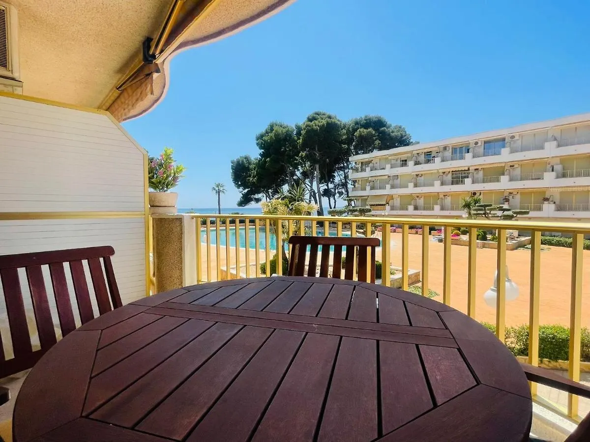 Apartamento Vistas Al Mar, Con Acceso Directo A La Playa, Piscina Y Parking Gratis!!! Apartment Cambrils
