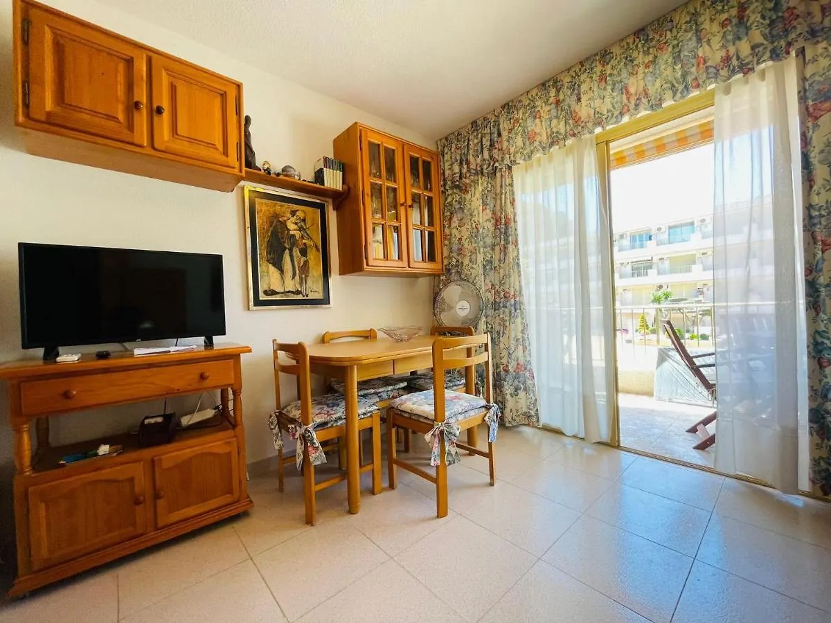 Apartamento Vistas Al Mar, Con Acceso Directo A La Playa, Piscina Y Parking Gratis!!! Apartment Cambrils